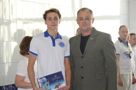 Игорь Батлуков поприветствовал участников областных соревнований по плаванию «Юность Дона»