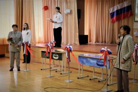 В школе №18 установили «Парты героев» в честь Михаила Авдеева и Александра Антонова