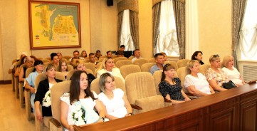 27 июля в России отмечают День работников торговли