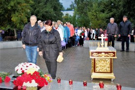 Город помнит… В Волгодонске почтили память жертв теракта 1999 года