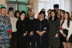 В Волгодонске состоялось открытие мемориальной доски в честь выпускника лицея № 16 Эдгара Тамазяна