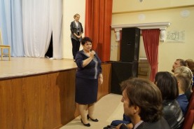Председатель Волгодонской городской Думы – глава города Волгодонска Людмила Ткаченко встретилась с молодыми лидерами