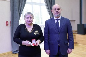 Матери Героев: в Волгодонске поблагодарили женщин, воспитавших защитников страны 