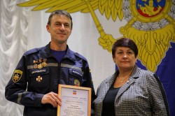 Людмила Ткаченко поздравила спасателей с профессиональным праздником