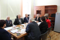 Совет старейшин обсудил перспективы выполнения стратегии 2030 и объединение городских поликлиник