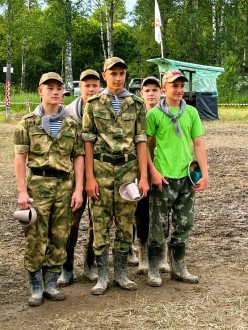 Команда школьников из Волгодонска стала победителем военно-патриотического слета «Отечество»