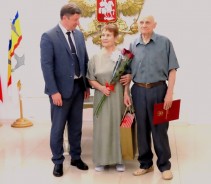 В День семьи в ЗАГСе Волгодонска состоялось чествование супружеских пар