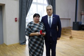 Матери Героев: в Волгодонске поблагодарили женщин, воспитавших защитников страны 