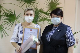 Людмила Ткаченко поблагодарила сотрудников социальной службы за работу во время распространения коронавирусной инфекции