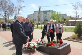 Волгодонцы почтили память павших воинов во времена Великой Отечественной войны