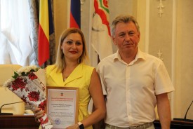 Людмила Ткаченко поздравила работников торговли с профессиональным праздником