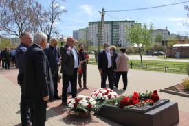 Волгодонцы почтили память павших воинов во времена Великой Отечественной войны