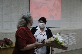 Людмила Ткаченко поздравила медицинских работников с профессиональным праздником