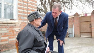 Ветеран Великой Отечественной войны Василий Дычко принял поздравления с 96-летием