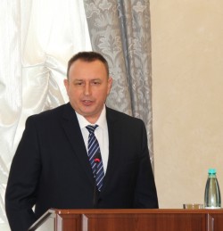 Депутаты Волгодонской городской Думы единогласно поддержали назначение Юрия Мариненко на должность главы городской администрации