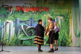 Людмила Ткаченко поздравила коммунальщиков с профессиональным праздником
