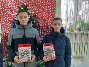 Новогодние подарки прибыли в округ № 4 Волгодонска