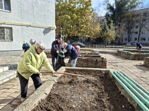 Субботник в 4-м микрорайоне