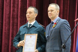 Игорь Батлуков поздравил сотрудников противопожарной службы с профессиональным праздником