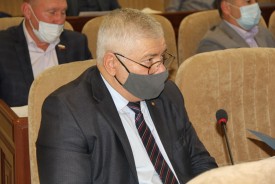Транспорт и здравоохранение: депутаты обсудили наболевшие вопросы на заседании Думы