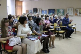 Игорь Батлуков поздравил преподавателей с Днём музыки