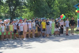 Людмила Ткаченко открыла первую смену в центре оздоровления и отдыха «Ивушка»