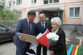 Почётный гражданин Валентина Гайдукова отметила 98-летие