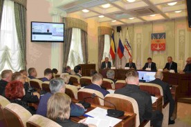 Депутаты приняли в собственность города два объекта и наметили план развития детского спорта