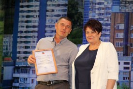 Людмила Ткаченко поздравила строителей с профессиональным праздником
