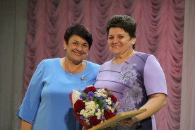 Председатель Волгодонской Думы-глава города поблагодарила медиков за их труд и сострадание