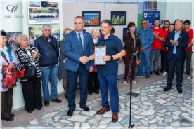 Игорь Батлуков поблагодарил участников экспозиции о создателях Атомграда за собранный фотоархив