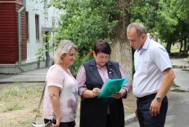 Более 12 миллионов рублей на наказы избирателей: какие проблемы в округах депутаты решают в первую очередь