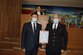 Сергей Ладанов поздравил сотрудников полиции с профессиональным праздником