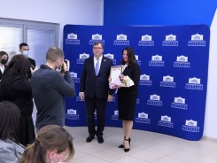 Начальник юридической службы Волгодонской Думы была отмечена Благодарственным письмом  Законодательным Собранием области