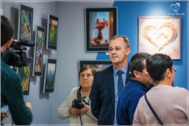 В избирательном округе №3 открылась фотовыставка «Наедине с природой»