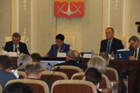 Председатель Волгодонской Думы-глава города Людмила Ткаченко выступила с ежегодным отчётом
