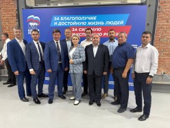 Делегация партийцев из Волгодонска встретилась врио губернатора Ростовской области Юрием Слюсарем