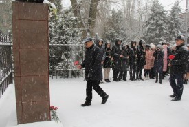 Волгодонцы вспоминали 66-ю годовщину со Дня рождения Героя России Михаила Ревенко