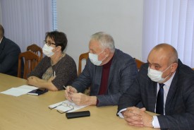 Депутаты обсудили с главврачами проблемы здравоохранения