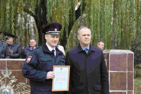 Волгодонские полицейские принимают поздравления с профессиональным праздником