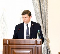 Председатель Волгодонской городской Думы-глава города Волгодонска Сергей Ладанов отчитался перед депутатами о проделанной в 2023 году работе