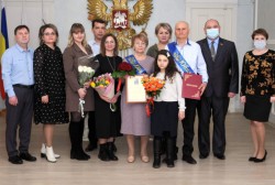 Депутат округа № 4 Георгий Ковалевский поздравил золотых юбиляров семейной жизни