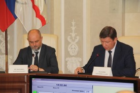 Депутаты приняли в собственность города два объекта и наметили план развития детского спорта