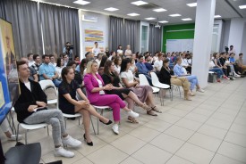 Молодые парламентарии из Волгодонска приняли участие в первом образовательным форуме «PR и социальные сети в новых реалиях»