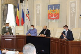 О строящемся Центре единоборств говорили депутаты на социальной комиссии
