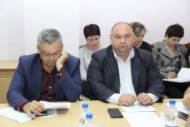 Депутатская комиссия по ЖКХ: как отработал региональный оператор за пять месяцев