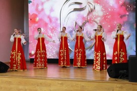 Матери Героев: в Волгодонске поблагодарили женщин, воспитавших защитников страны 