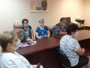 В Волгодонске депутат Георгий Ковалевский провел встречу с активом совета ветеранов округа № 4 