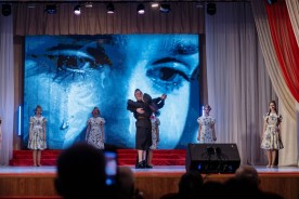 Волгодонские депутаты посетили концерт, приуроченный к 100-летию со дня основания СССР 