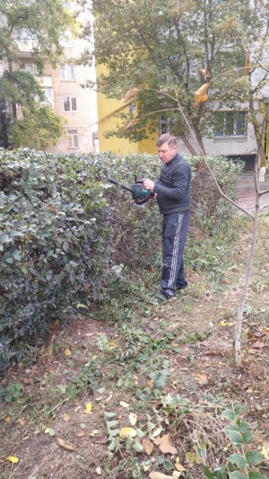 16 округ. По всему округу субботники продолжаются.